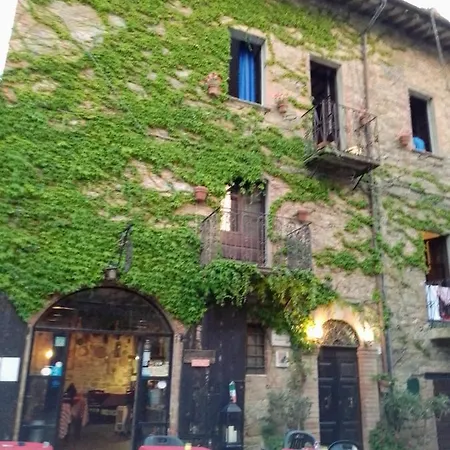 Casavacanza Borgo Cenaioli Tra Toscana E Umbria Trasimeno *
