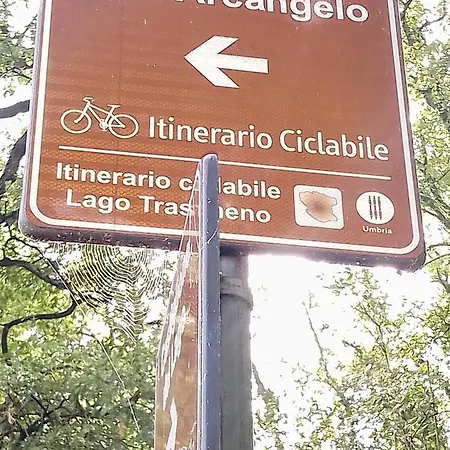 Casavacanza Borgo Cenaioli Tra Toscana E Umbria Trasimeno